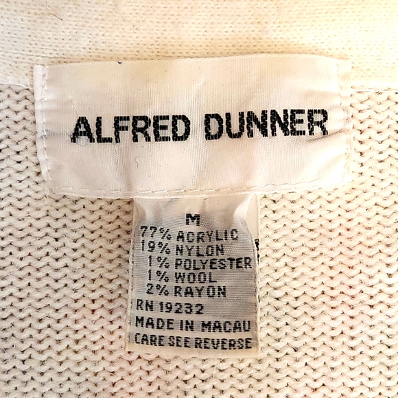 Vintage Alfred Dunner Embroidered Knit Cardigan - Picture 4 of 4